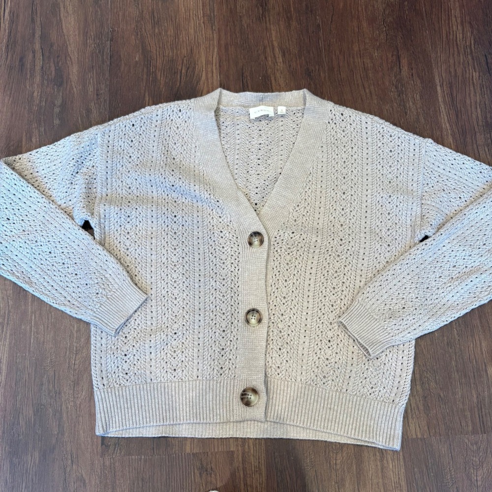 Cyrus Cream Pointelle Knit Button V-Neck Cardigan Sweater S Coquette Whimsigoth